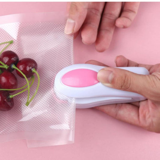 Mini Heat Sealing Machine for Home Use, Handheld Mini Portable Sealing Machine Hand Held Heat Sealer Stapler for Packing Polybags & Packets | Pack Snacks After Use